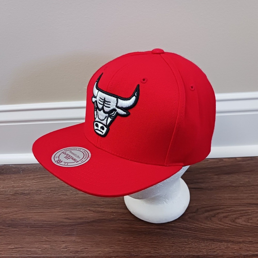 Men's‎ Mitchell & Ness Red NBA Chicago Bulls Team Ground HWC Snapback - OSFA